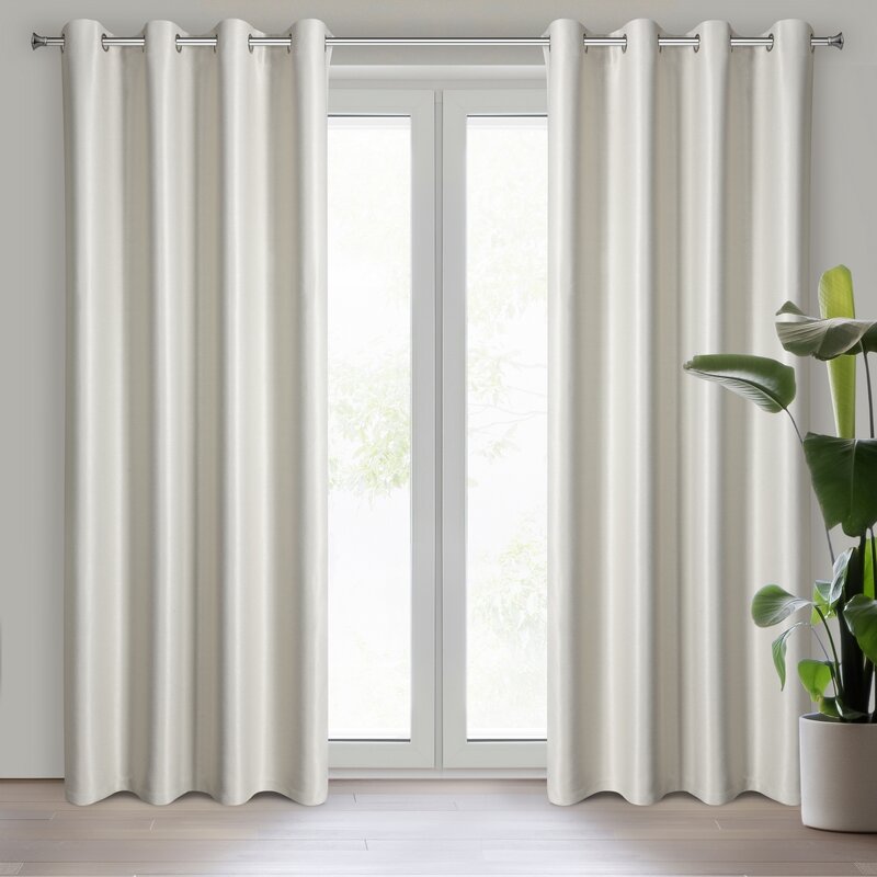 Zasłona gotowa Selina kremowa 140 x 250 cm – rozświetla wnętrze