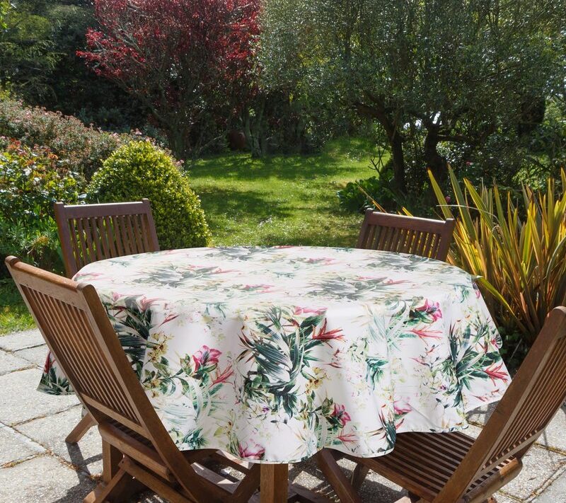 Obrus tarasowy Garden biały O 150 cm – idealny na przyjęcia