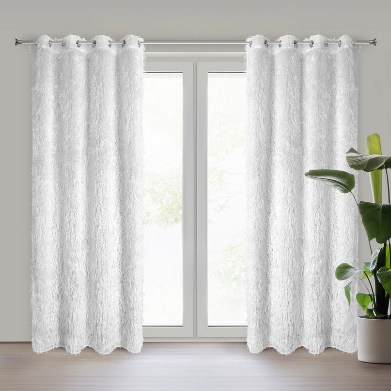 Zasłona gotowa Margaret biała 140 x 250 cm – dodaje lekkości