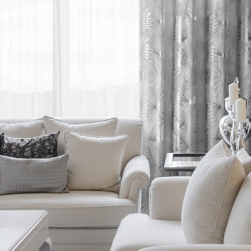 Zasłona gotowa biała 140 x 250 cm – dodaje elegancji