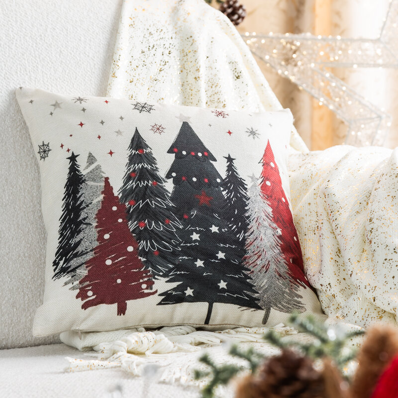Poszewka świąteczna kremowa 45 x 45 cm – idealna dekoracja