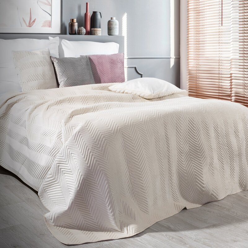 Narzuta Velvet Sofia kremowa 170 x 210 cm – dodaje miękkości