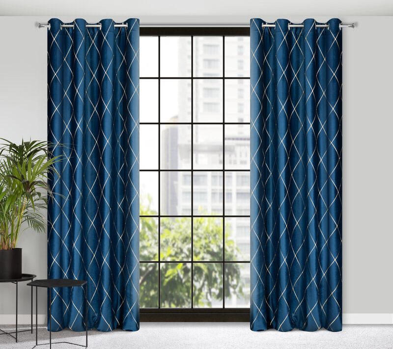 Zasłona dekoracyjna Pierre Cardin Margo granatowa 140 X 250 cm – aksamitna w dotyku