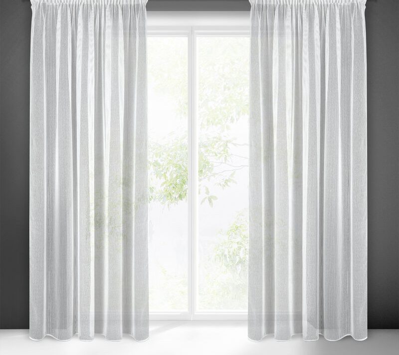 Firana gotowa biała 140 x 300 cm – rozprasza światło