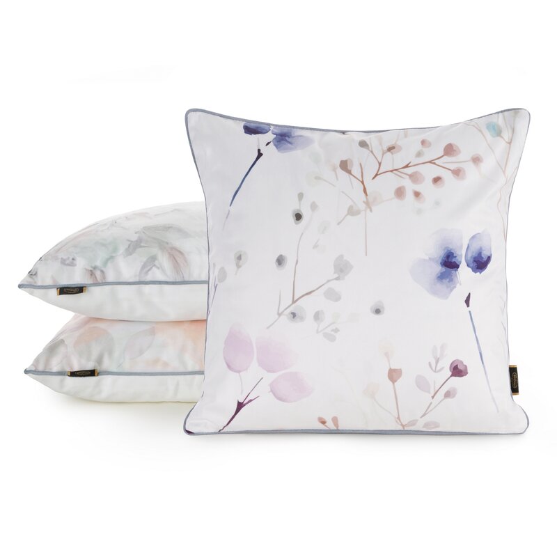 Poszewka velvet biała 45 x 45 cm – dodaje przytulności