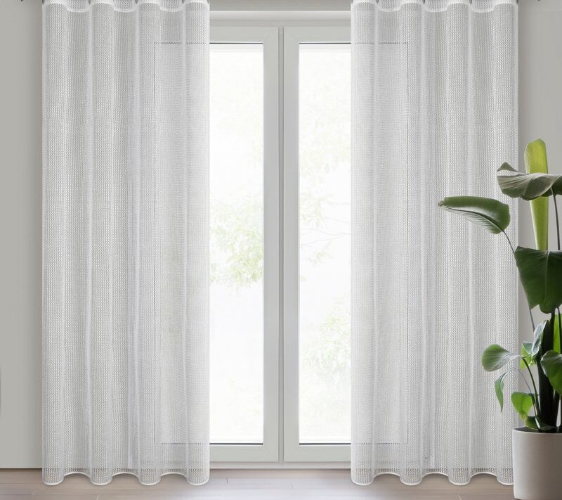 Firana gotowa Atena biała 140 X 260 cm – lekko rozprasza światło