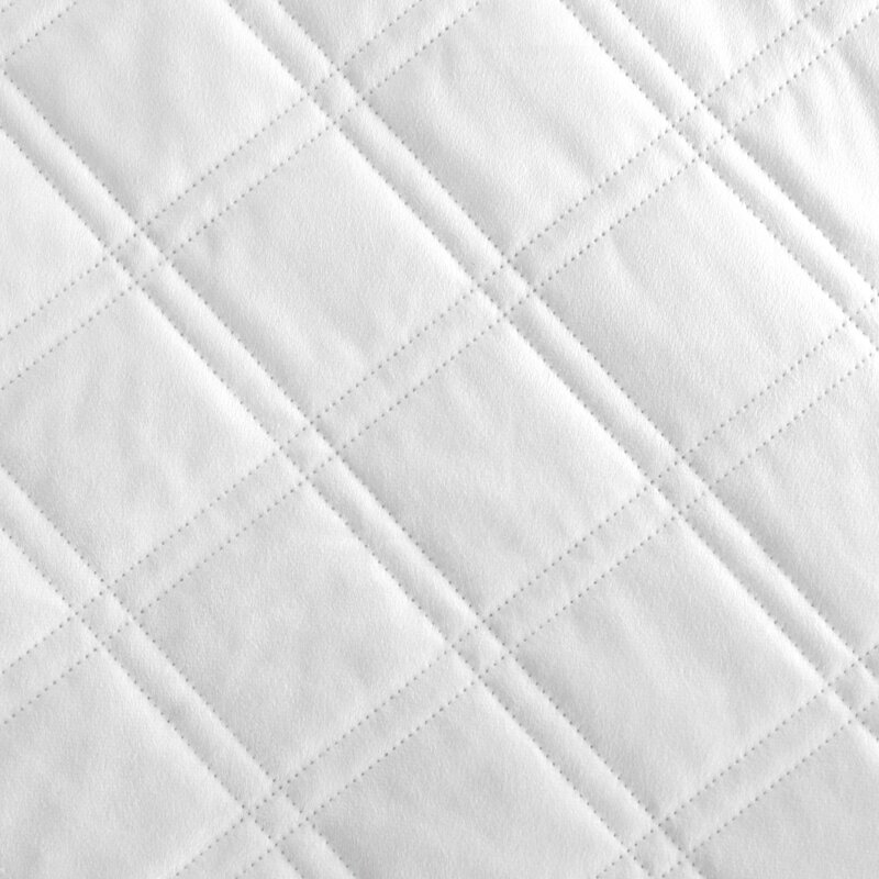 Narzuta welurowa D91 biała 220 x 240 cm – doda blasku sypialni