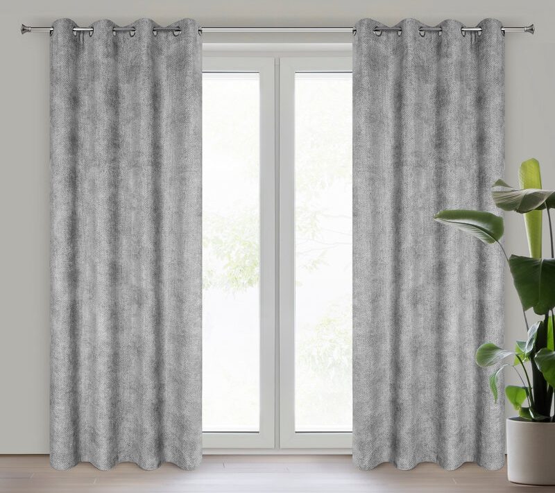 Zasłona gotowa Aleta popielata 135 x 250 cm – zaciemniająca sypialnię