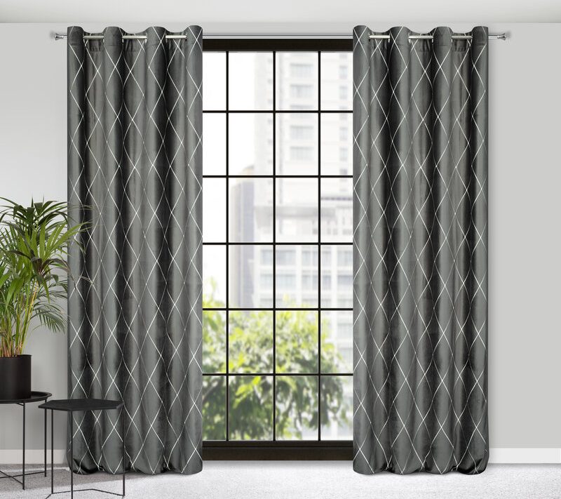 Zasłona dekoracyjna Pierre Cardin Margo jasnoszara 140 X 250 cm – welwetowa, miękka w dotyku