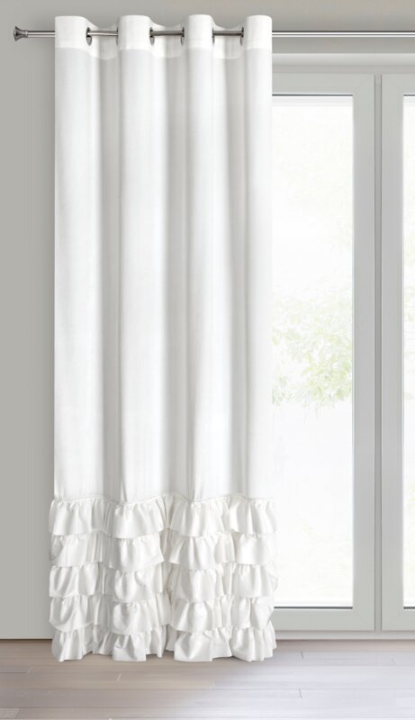 Zasłona gotowa biała 140 x 250 cm – dodaje przytulności