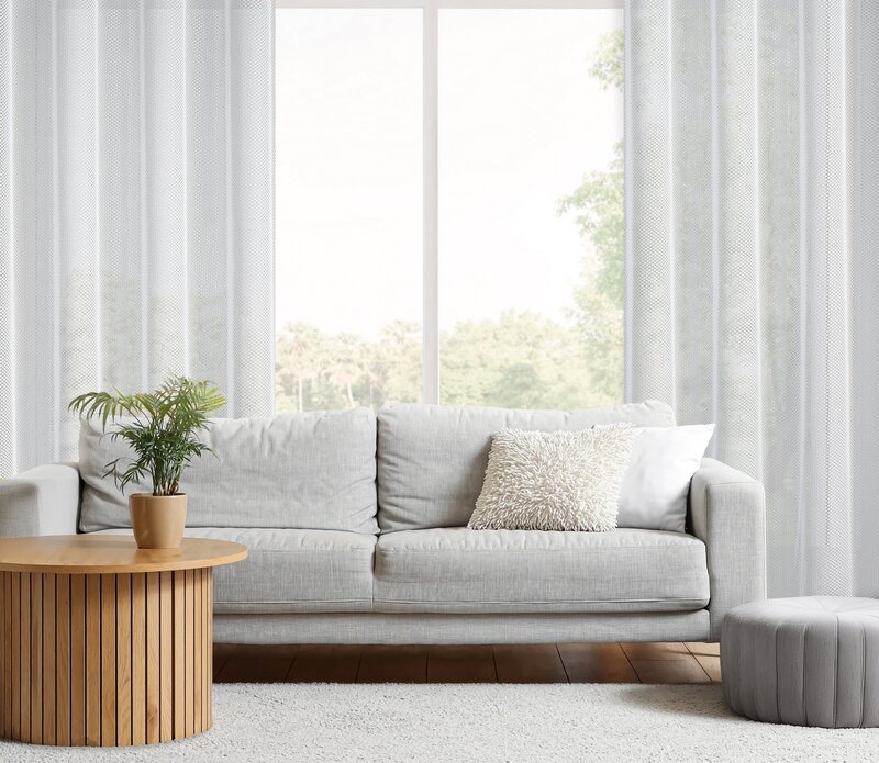 Firana gotowa siatka biała 140 x 250 cm – rozświetla wnętrze