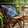 Poszewka dekoracyjna Garden granatowa 45 x 45 cm – marynistyczny akcent