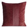 Poszewka dekoracyjna Carla 02 bordowa 45 x 45 cm – doda przytulności