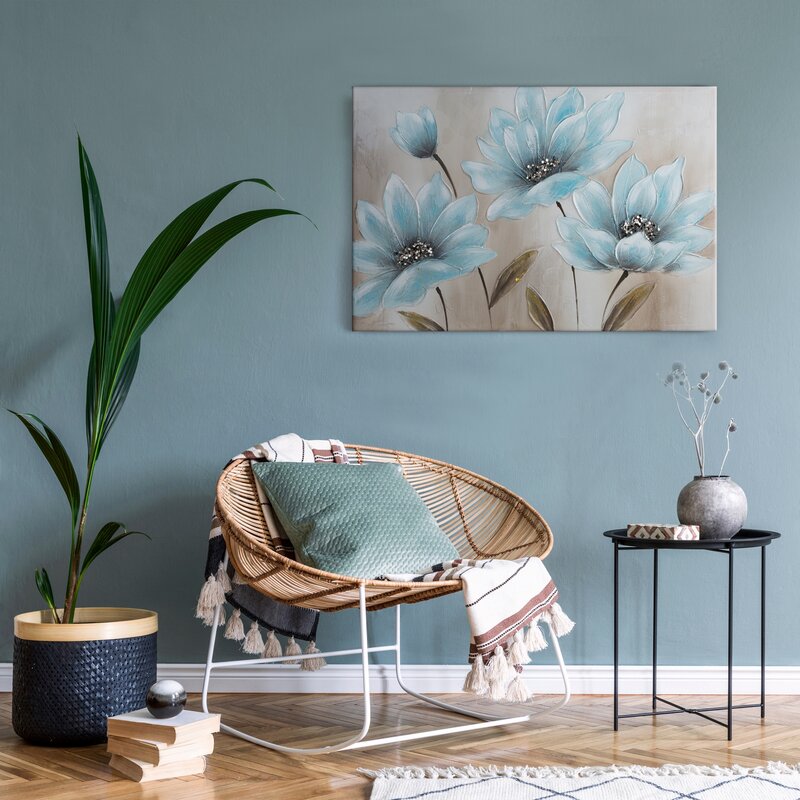 Obraz ręcznie malowany z kwiatami błękitny 90 X 60 CM – wprowadza spokój