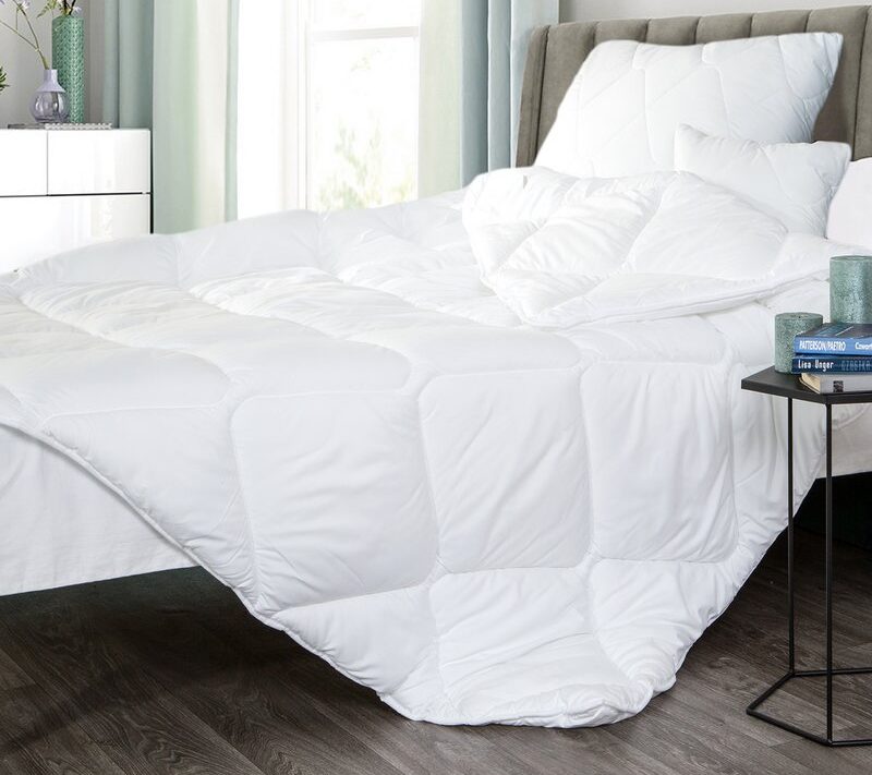 Kołdra DESIGN91 biała 220 x 200 cm – zapewnia spokojny sen