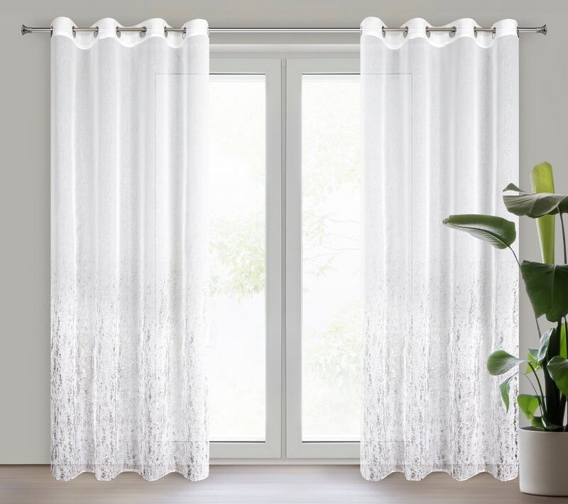Firana gotowa Olivia biała 140 x 250 cm – rozjaśnia wnętrze