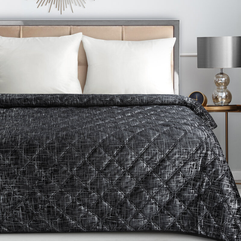 Narzuta Velvet czarna 200 x 220 cm – dodaje przytulności