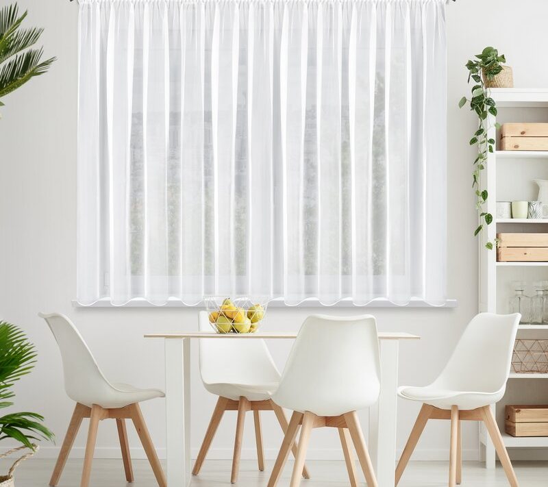 Firana gotowa Lucy biała 350 X 150 CM – pięknie rozprasza światło