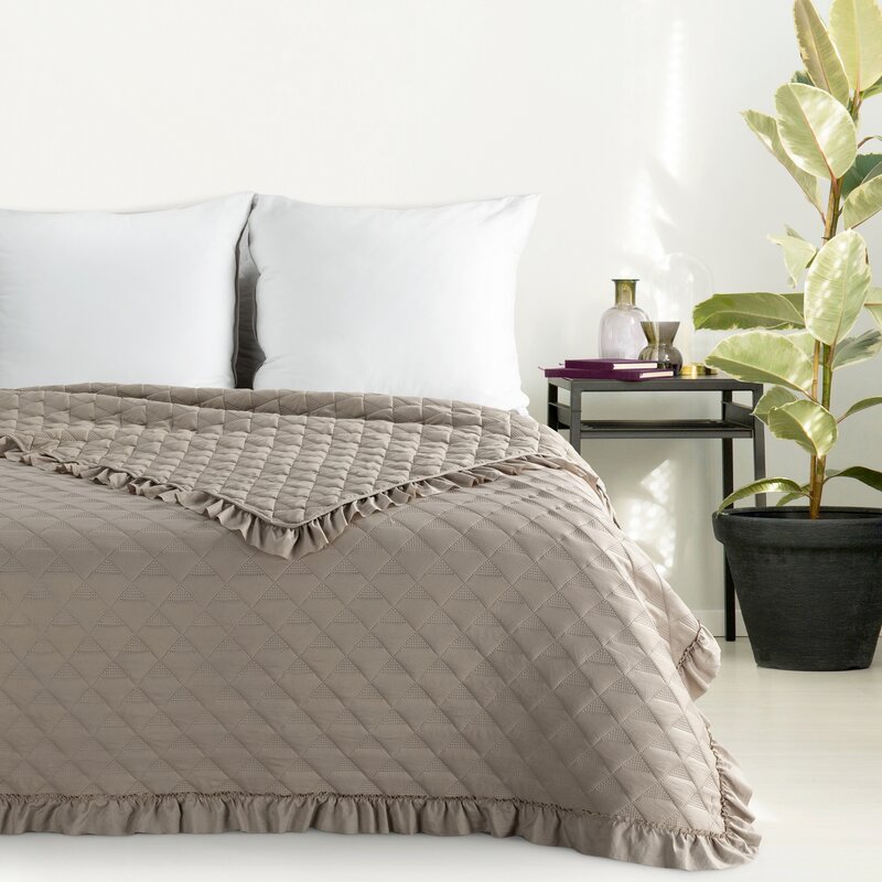 Narzuta microfibra Vanesa ciemnobeżowa 170 x 210 cm – wprowadza spokój