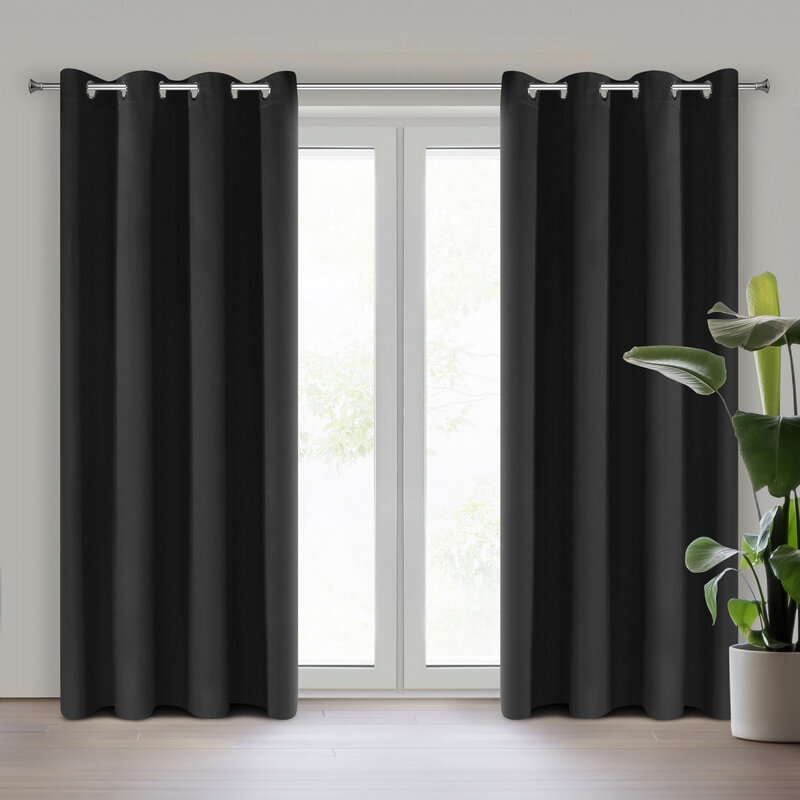 Zasłona gotowa Nerisa czarna 140 x 250 cm – zaciemnienie sypialni