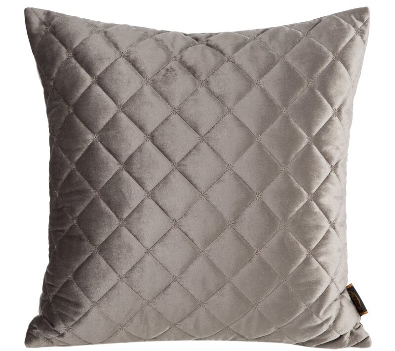 Poszewka welwetowa Ria1 ciemnobeżowa 45 x 45 cm – doda miękkości