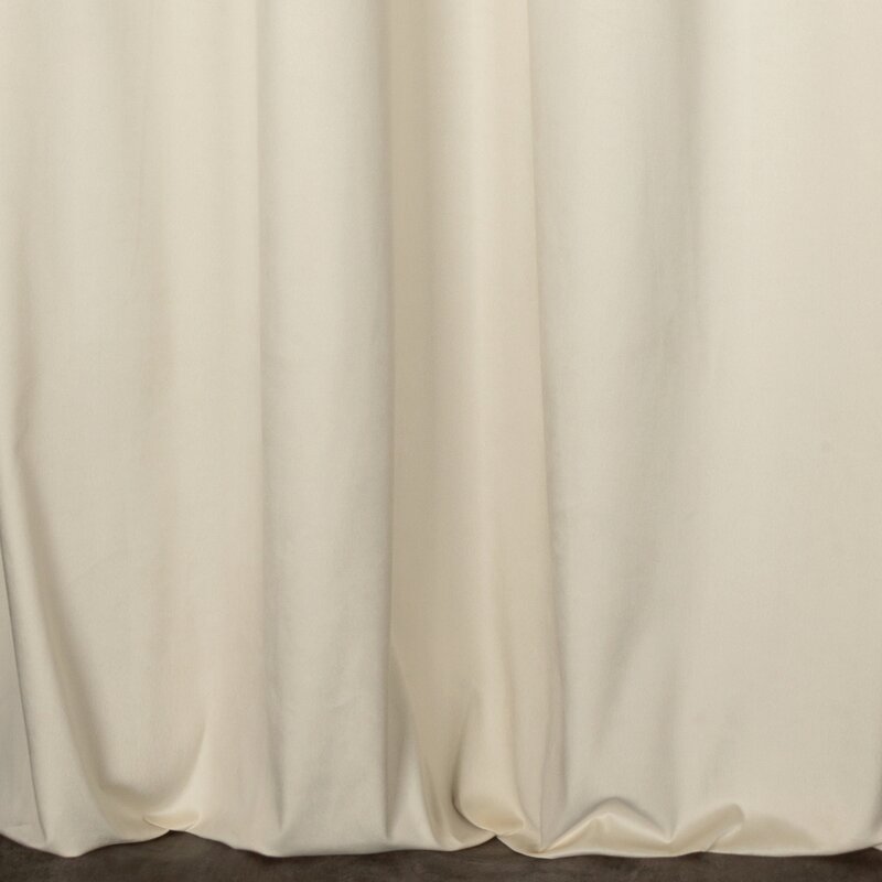 Zasłona welwetowa gotowa Liza kremowa 140 X 250 CM – miękka i przytulna