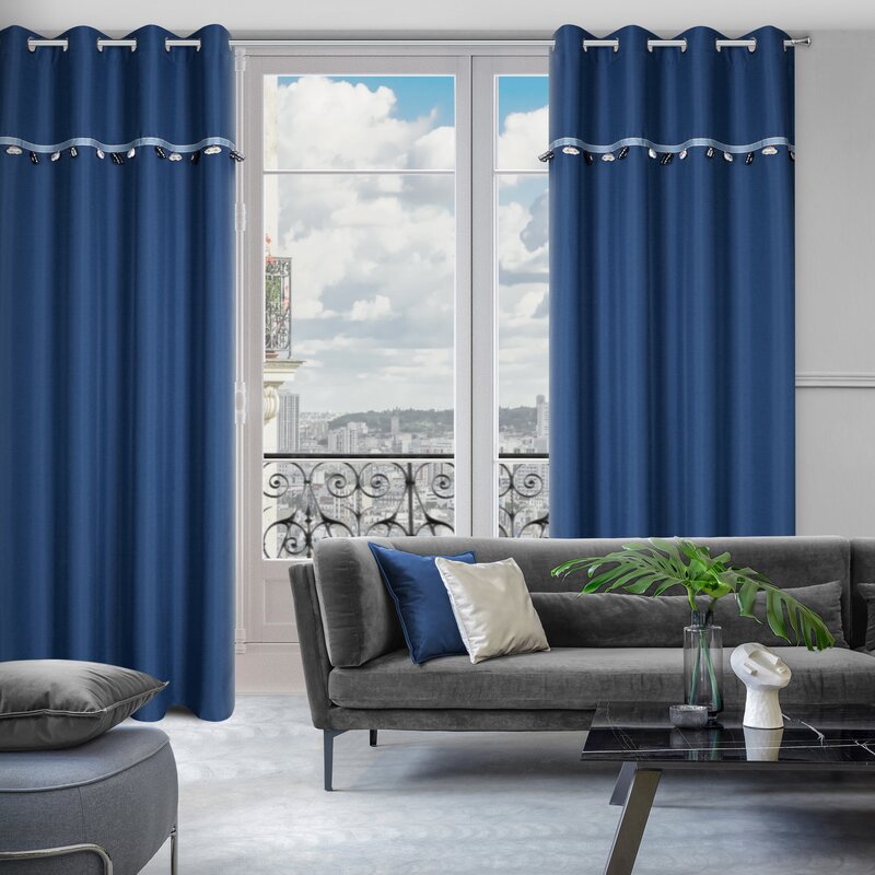 Zasłona gotowa Car 2 ciemnoniebieska 140 x 250 cm – zaciemnia pokój