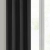 Zasłona gotowa Logan czarna 135 x 250 cm – zaciemniająca sypialnię