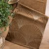 Obrus błyszczący brązowy 35 x 220 cm – doda blasku stołowi