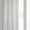 Zasłony gotowe Elsa biały 140 x 250 cm – dodaje przestrzeni