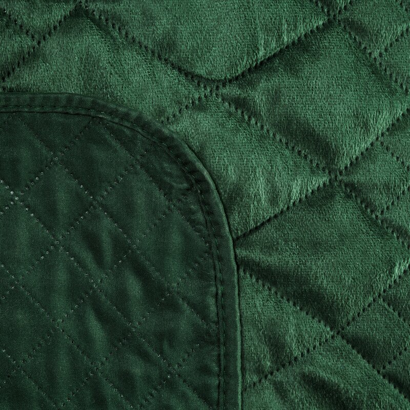 Narzuta Velvet ciemnozielona 170 x 210 cm – doda przytulności
