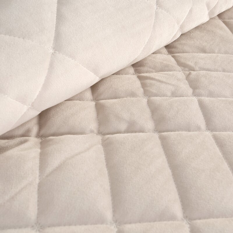 Narzuta velvet ria6 kremowa 200 x 220 cm – otula miękkością