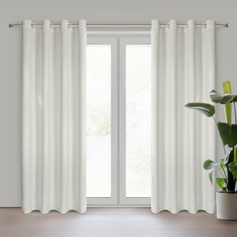 Zasłona gotowa Oleta biała 140 x 250 cm – rozprasza światło