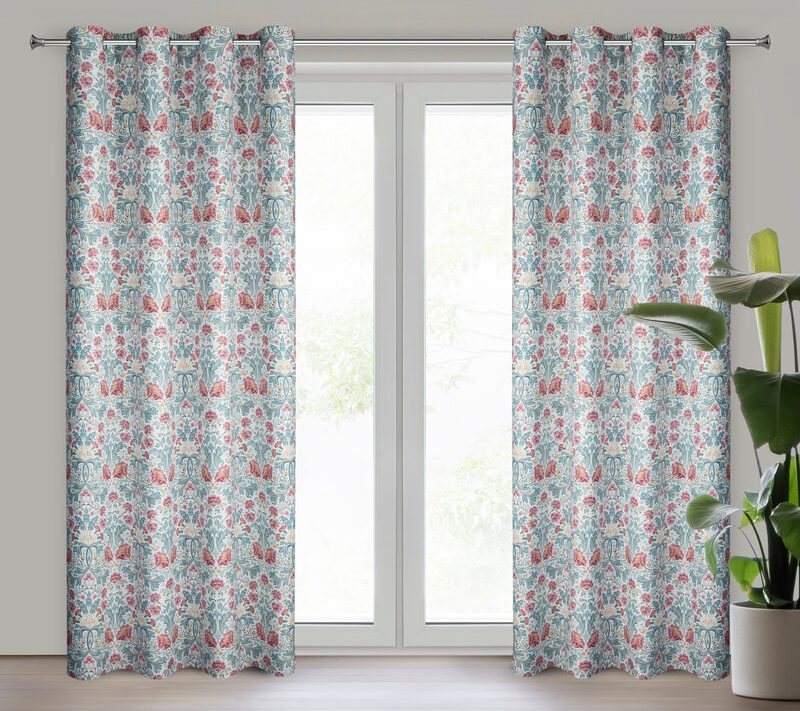 Zasłona gotowa Ashley biała 135 x 250 cm – zaciemniająca wnętrze