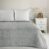 Narzuta velvet srebrna 170 x 210 cm – doda blasku sypialni