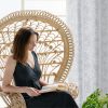 Zasłona gotowa Amber szara 140 x 250 cm – wprowadza świeżość