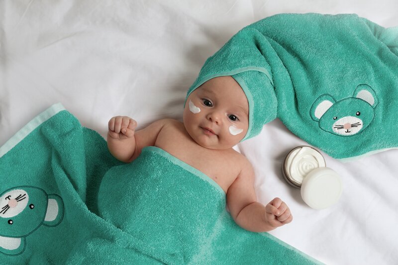 Ręcznik dla dziecka Baby71 miętowy 100 x 100 cm – otula po kąpieli