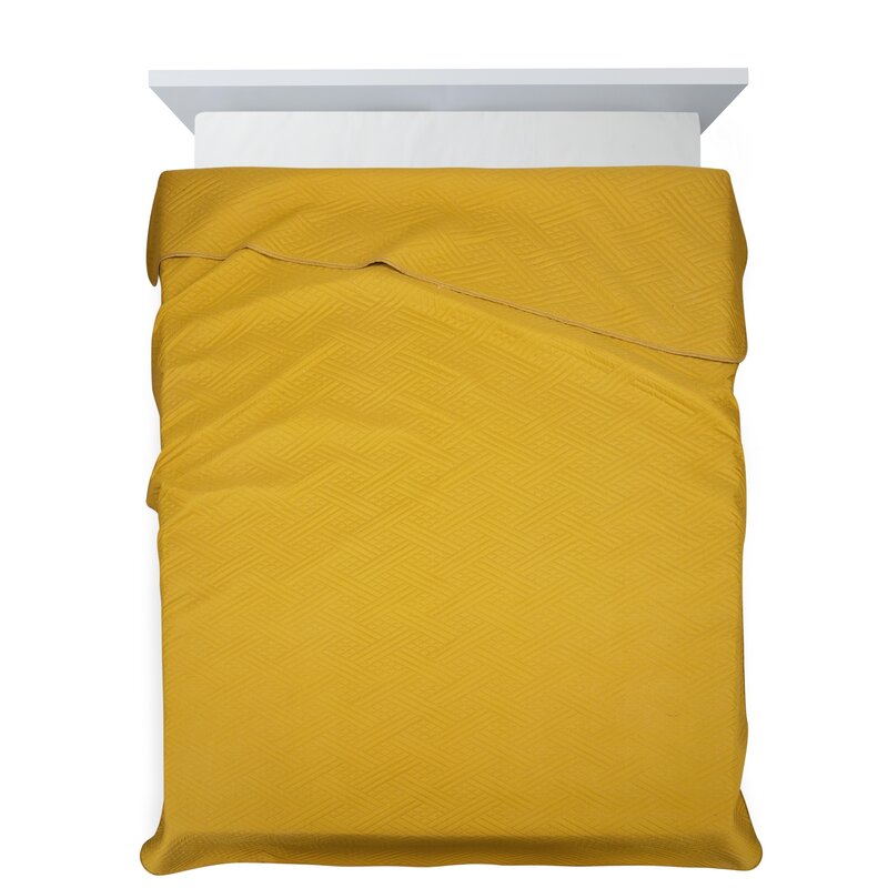 Narzuta Boni musztardowa 170 x 210 cm – ochrona i ciepło