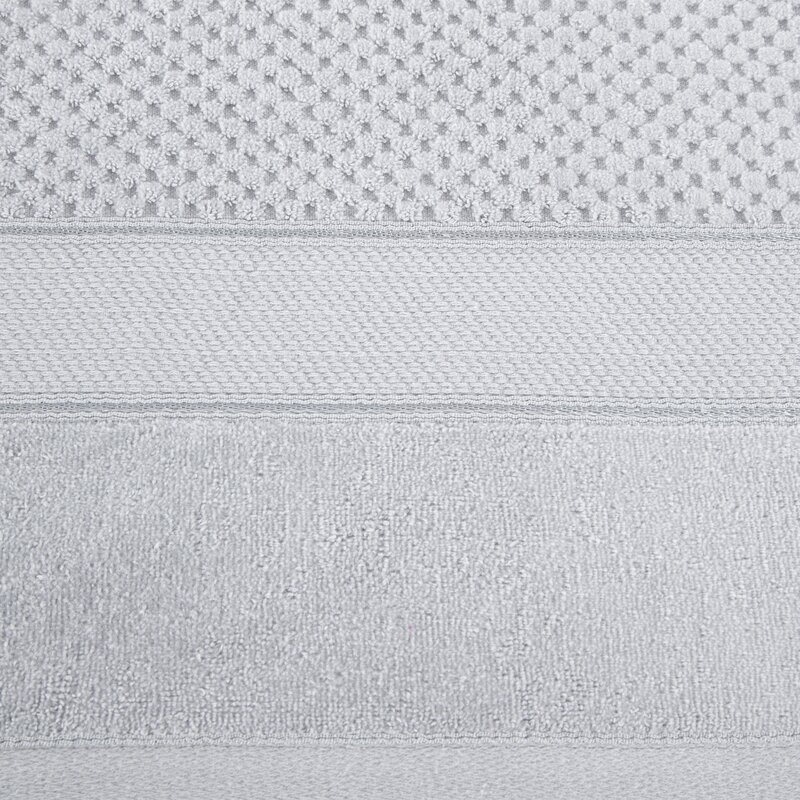 Ręcznik Jessi srebrny 30 X 50 cm – miękki i chłonny