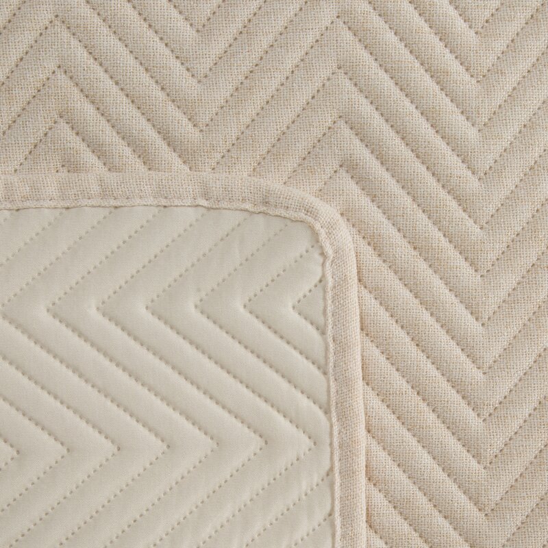 Narzuta len kremowa 170 x 210 cm – ochrona pościeli