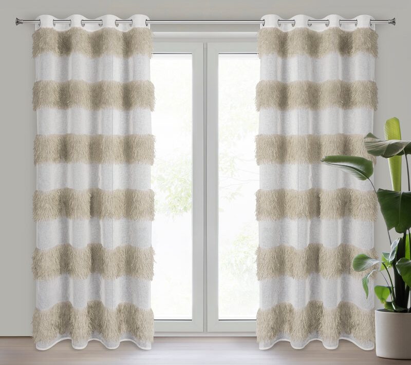 Firana gotowa Margaret3 biała 140 x 250 cm – dodaje lekkości
