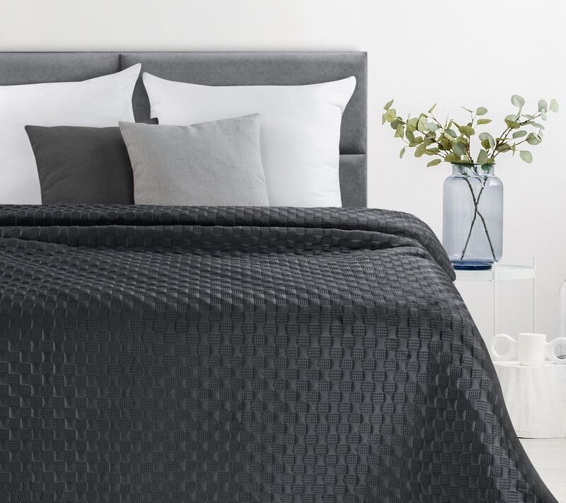 Narzuta Velvet Sofia czarna 200 x 220 cm – dodaje przytulności