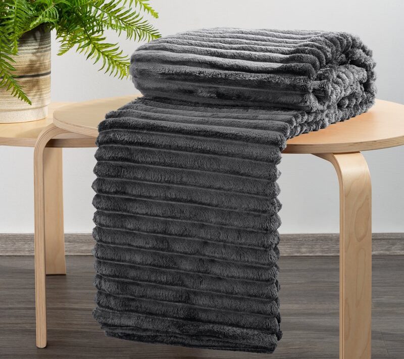 Koc D91 SOFT stalowy 150 X 200 CM – miękki i ciepły