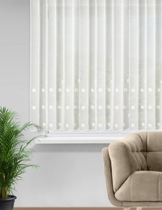Firana gotowa haftowana biała 350 x 145 cm – rozjaśnia wnętrze