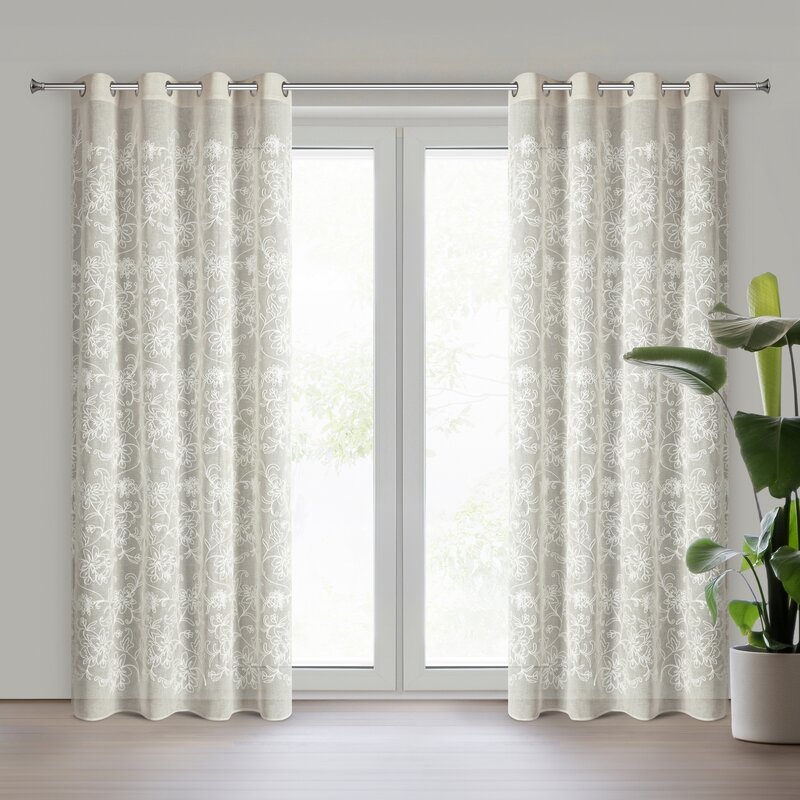 Zasłona gotowa Lily jasnobeżowa 140 x 250 cm – zaciemniająca i przytulna