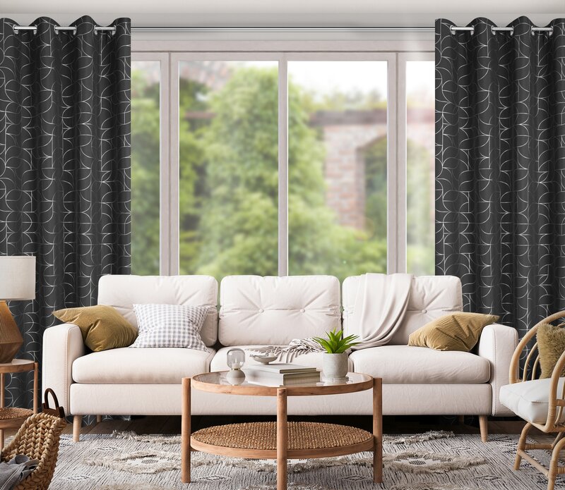 Zasłona gotowa Evi czarna 140 x 250 cm – zaciemnia pomieszczenie