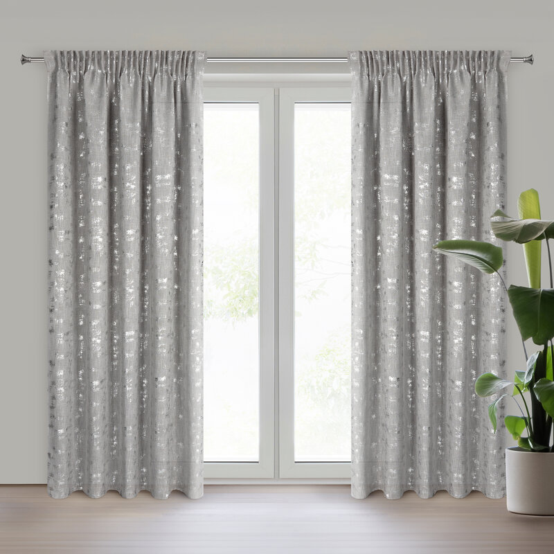 Zasłona gotowa Ines srebrna 140 x 270 cm – rozprasza światło