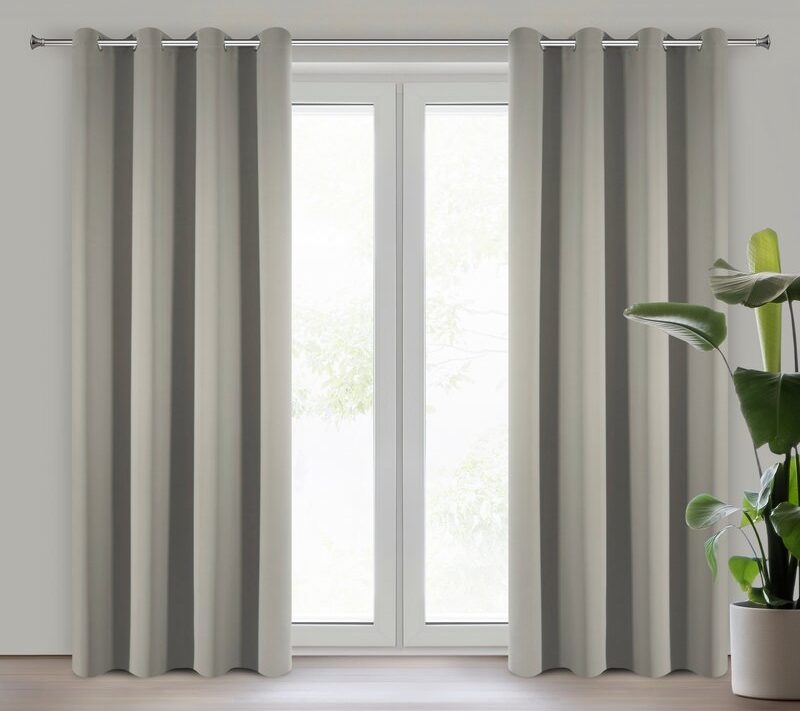 Zasłona gotowa zaciemniająca Parisa ciemnobeżowa 135 X 250 CM – blokuje światło i hałas