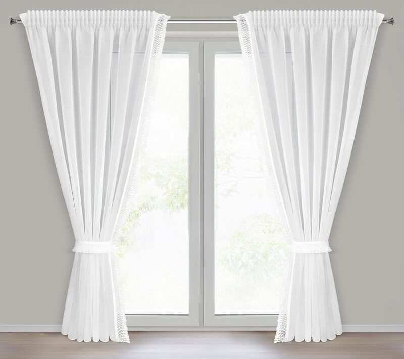 Firana gotowa Kira biała 140 x 270 cm – rozprasza światło