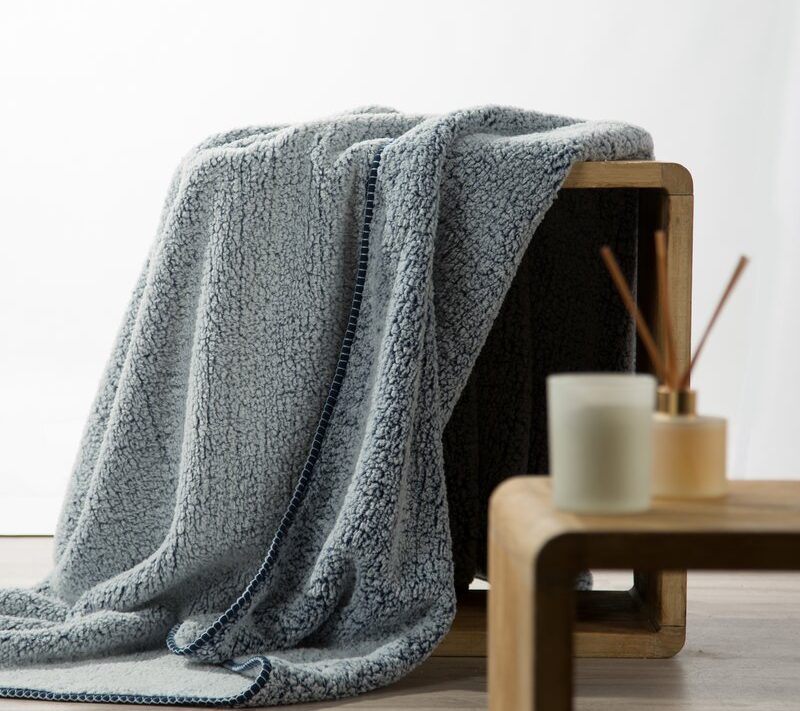 Koc flanelowy Koala granatowy 150 x 200 cm – miękki i ciepły